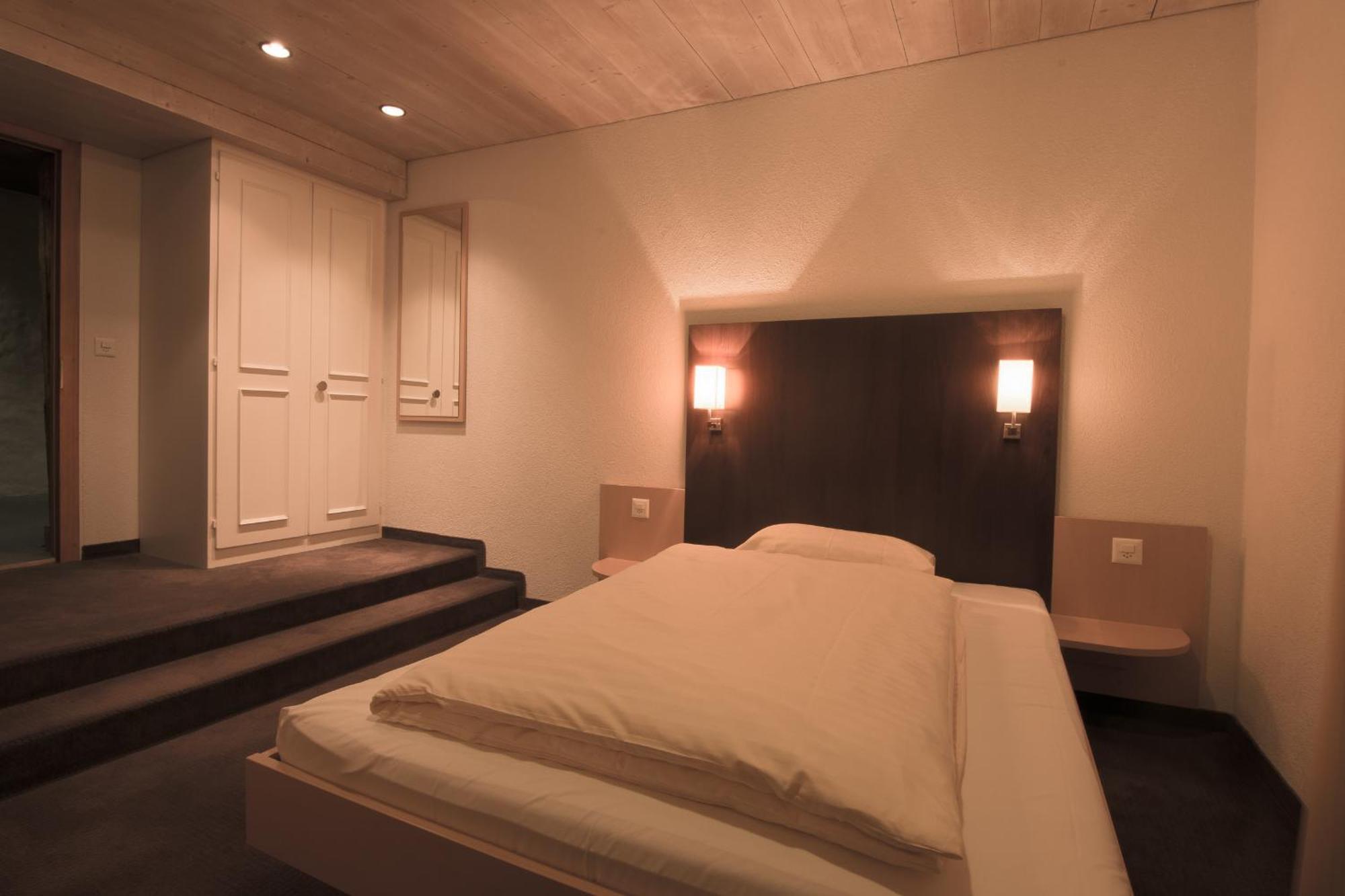 Hotel Zum Goldenen Kreuz Frauenfeld Phòng bức ảnh